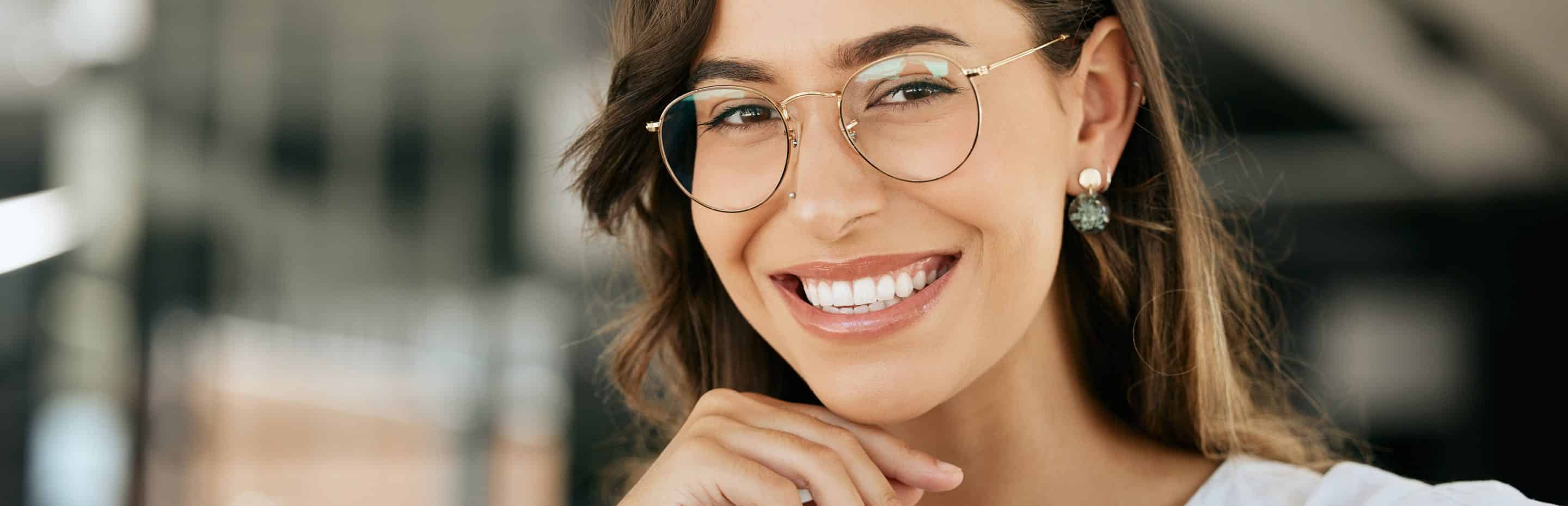 woman smiling in mount pleasant wisconsin